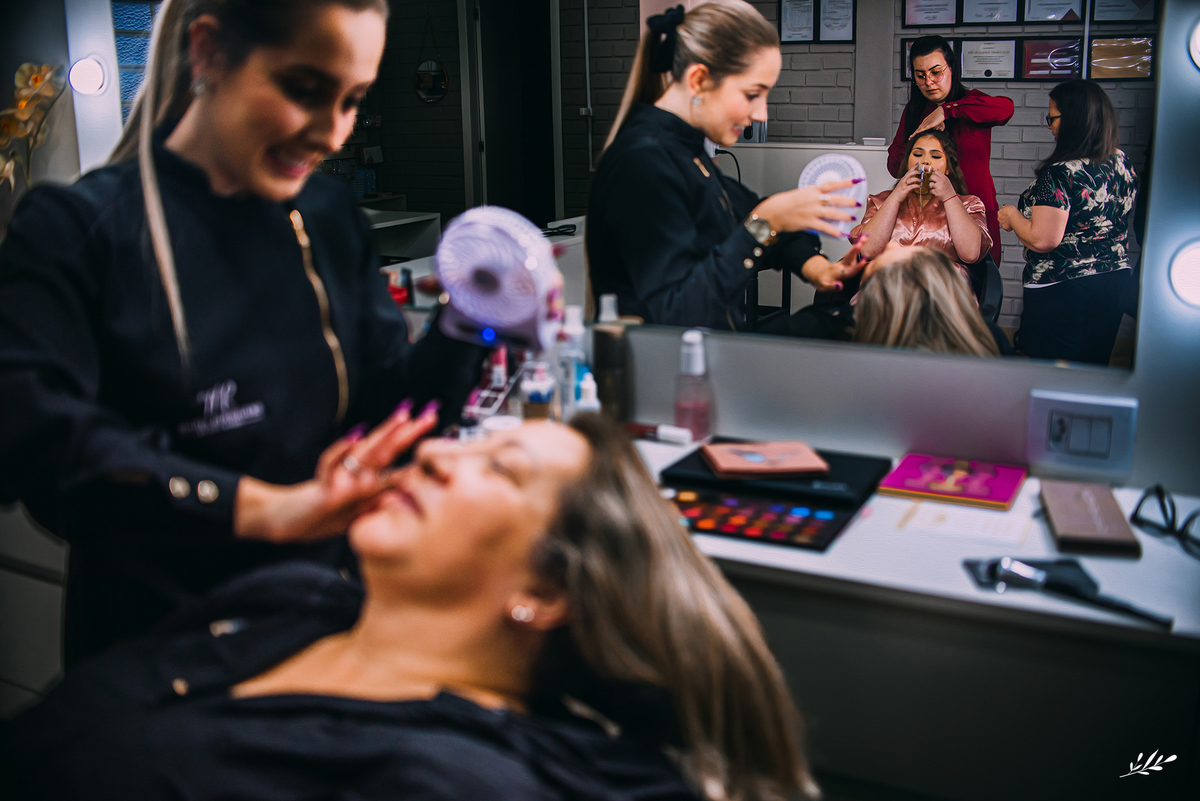 15 anos; aniversário 15 anos; debutante; vestido roxo.
