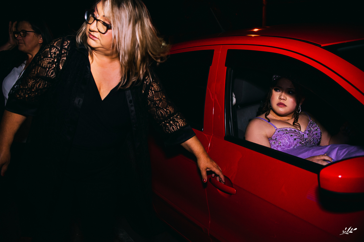 15 anos; aniversário 15 anos; debutante; vestido roxo.