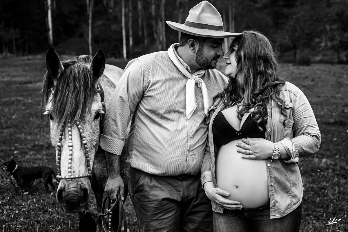 ensaio gestante; ensaio gravidez; à espera de annita; ensaio gestante externo; ensaio gestante com pets; ensaio gestante com cavalo.