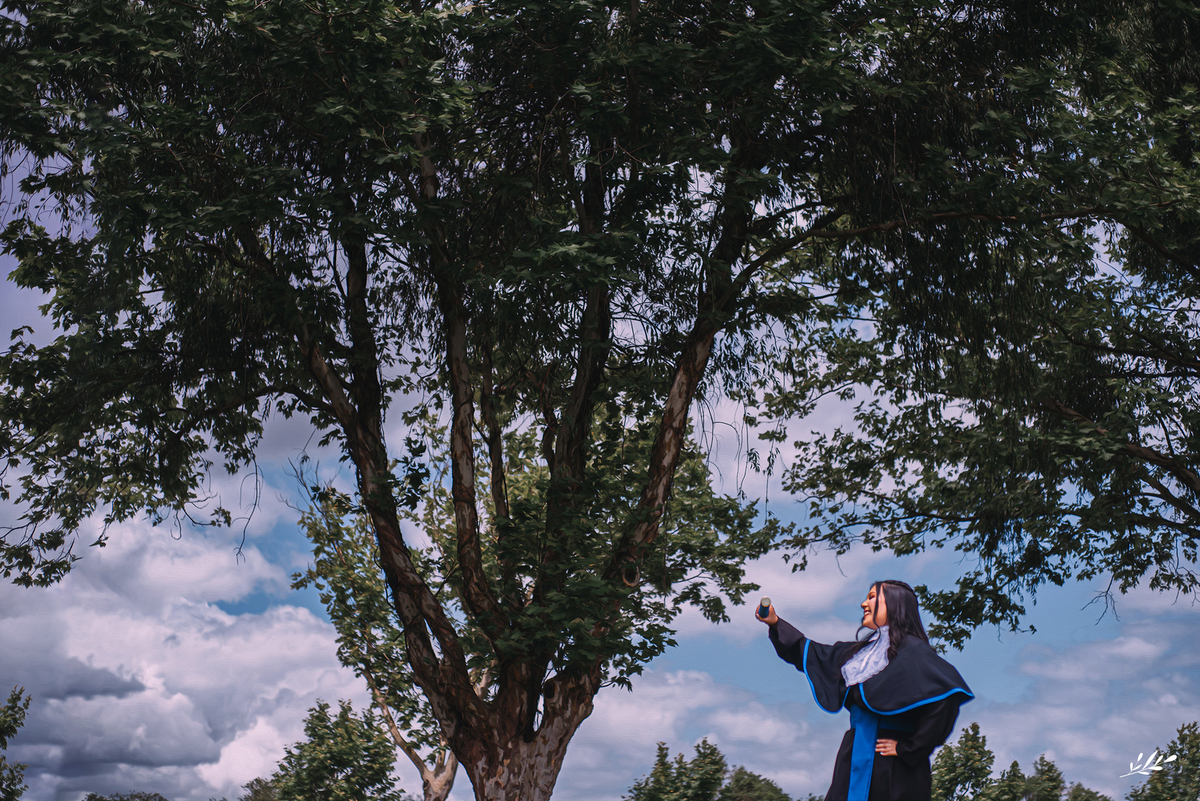 Prova de toga; ensaio formatura; ensaio formanda; ensaio formanda com família; ulbra Canoas.