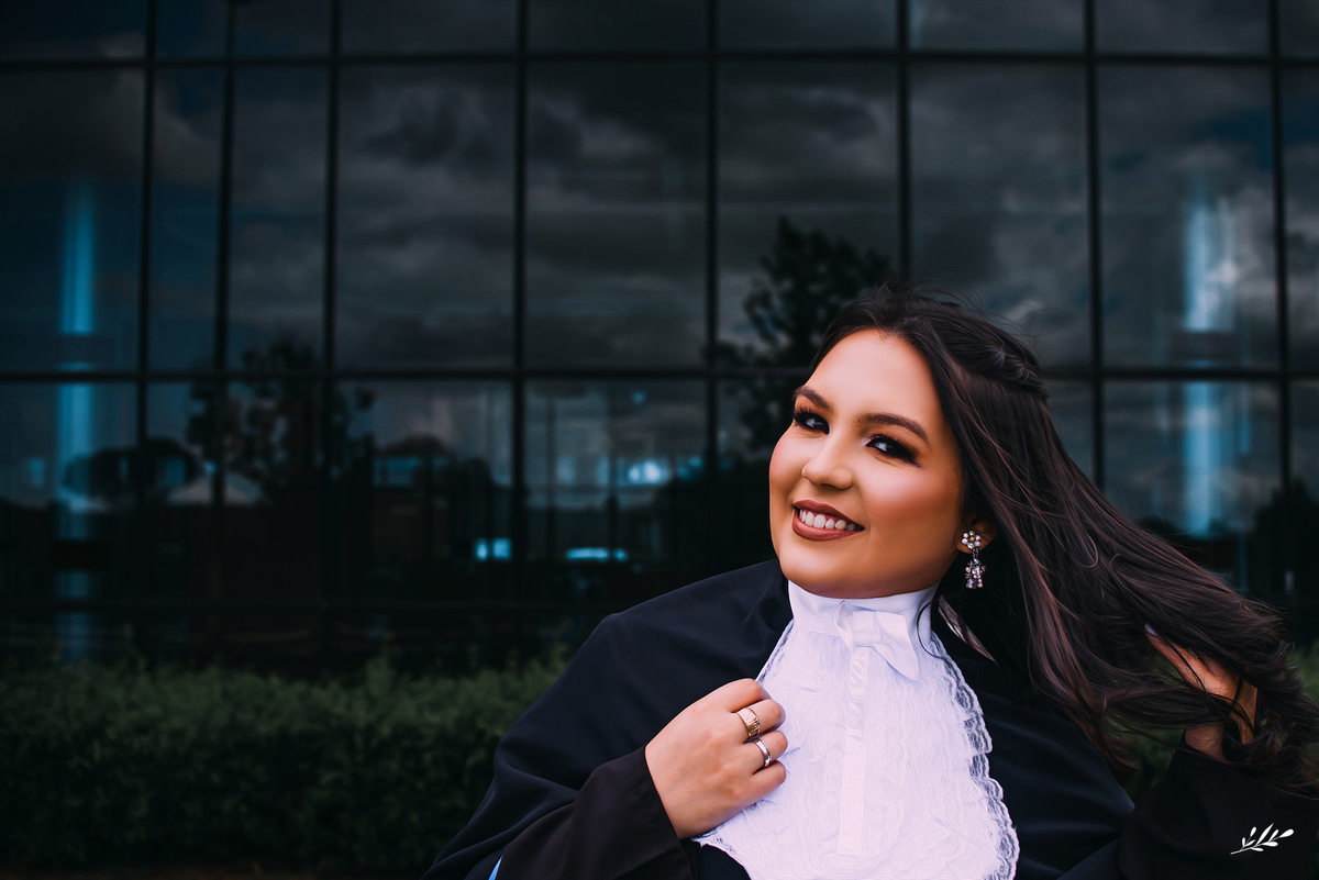 Prova de toga; ensaio formatura; ensaio formanda; ensaio formanda com família; ulbra Canoas.