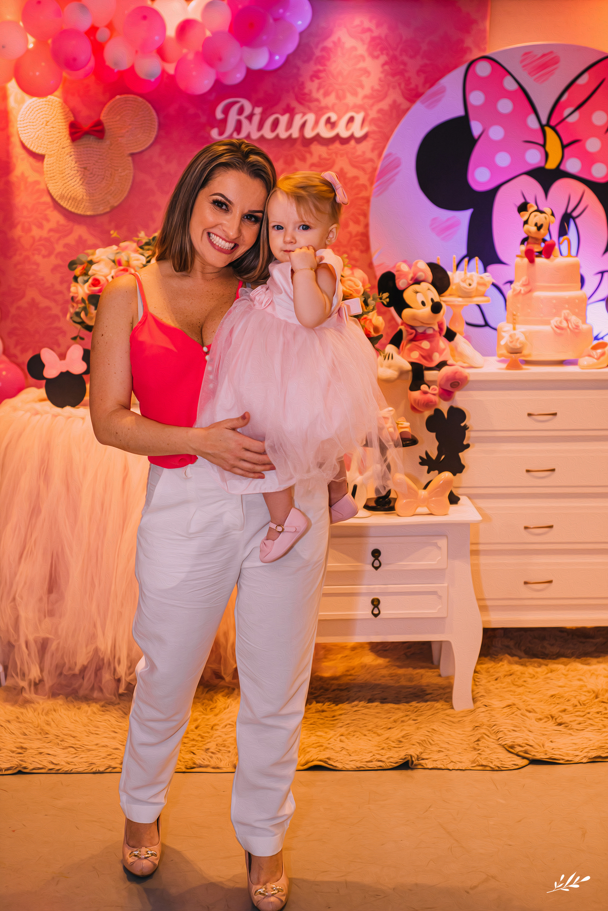 Aniversário infantil; aniversário menina; um ano; primeiro aninho; aniversário minnie; for kids espaço de festa São Leopoldo.