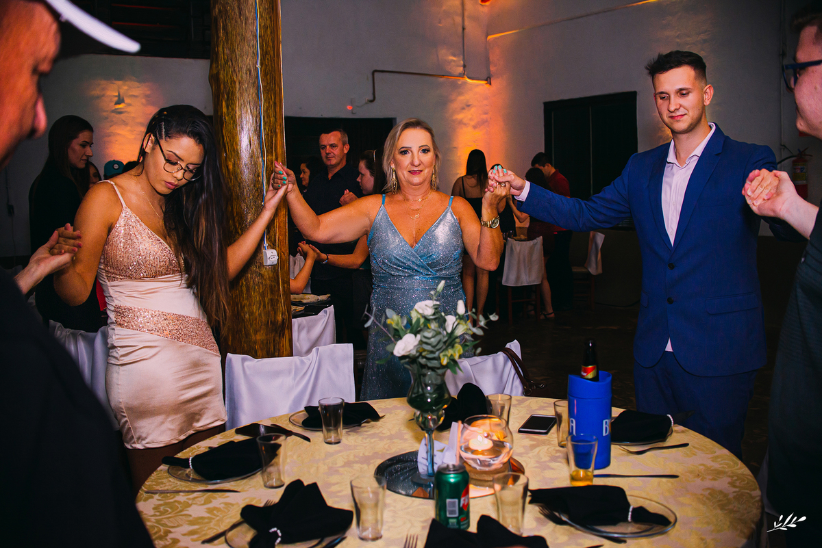 festa formatura; formatura gestão financeira feevale; recepção de graduação em gestão financeira feevale; sítio dos becker.