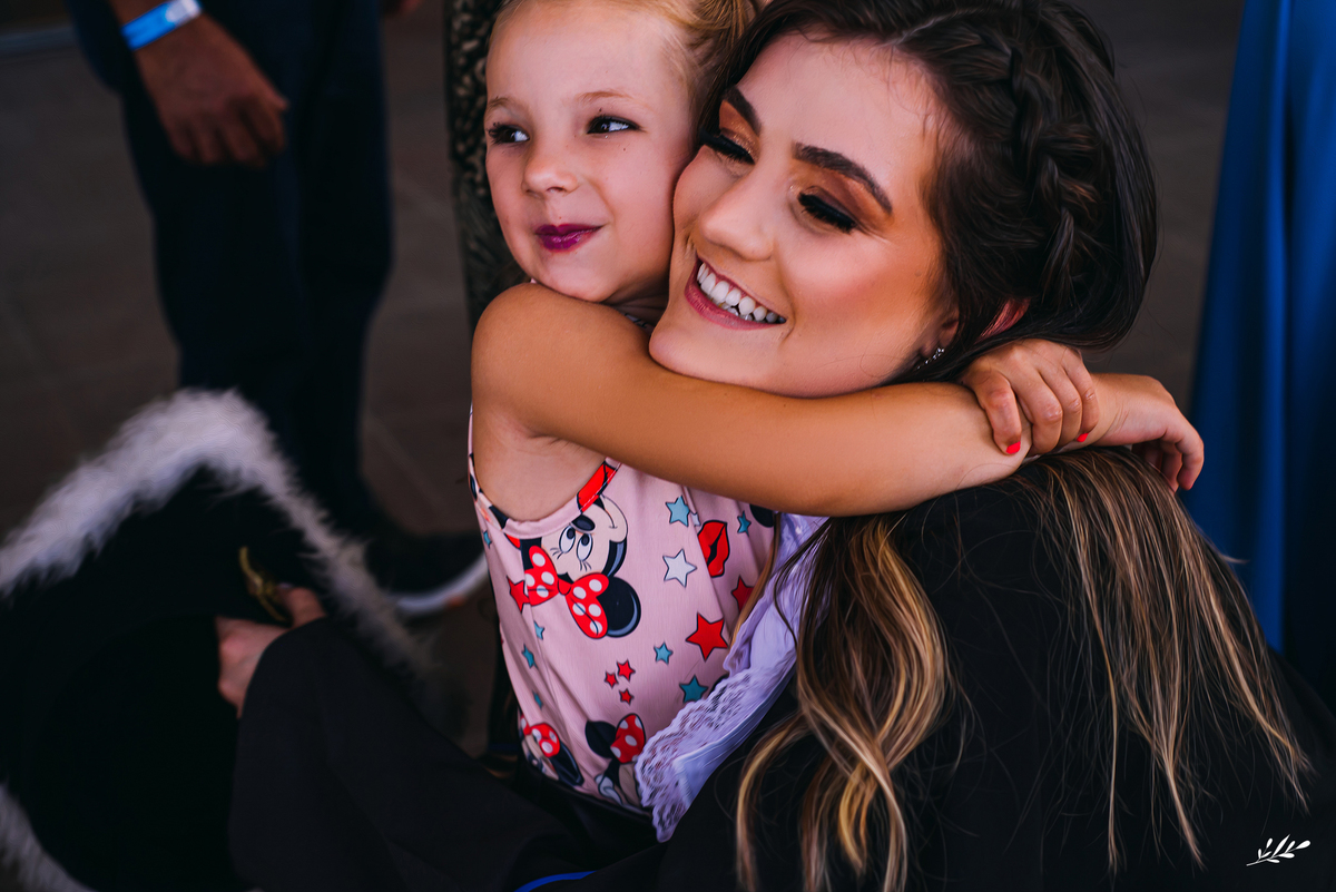 formatura; colação de grau em administração feevale; ensaio formatura; ensaio formanda; festa de formatura; recepção de formatura; festa em nova petrópolis.