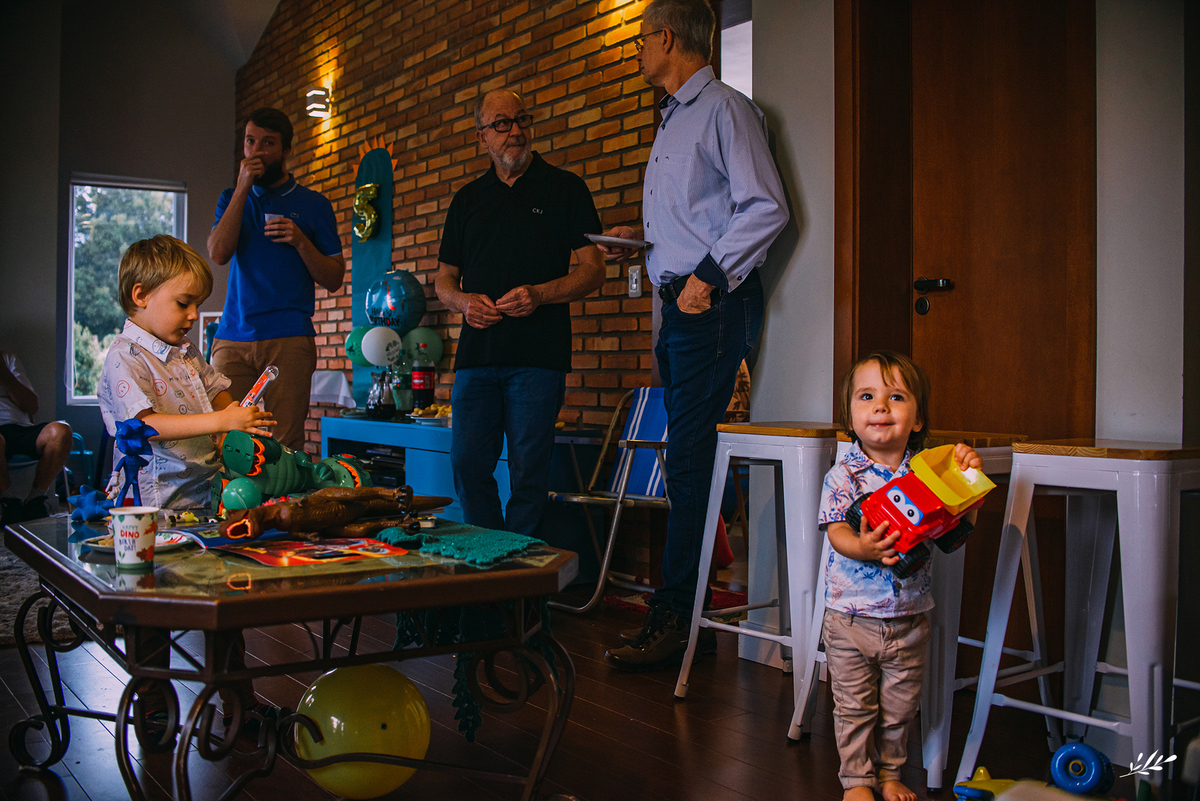 aniversário infantil; 5 anos; aniversário menino; aniversário dinossauro.