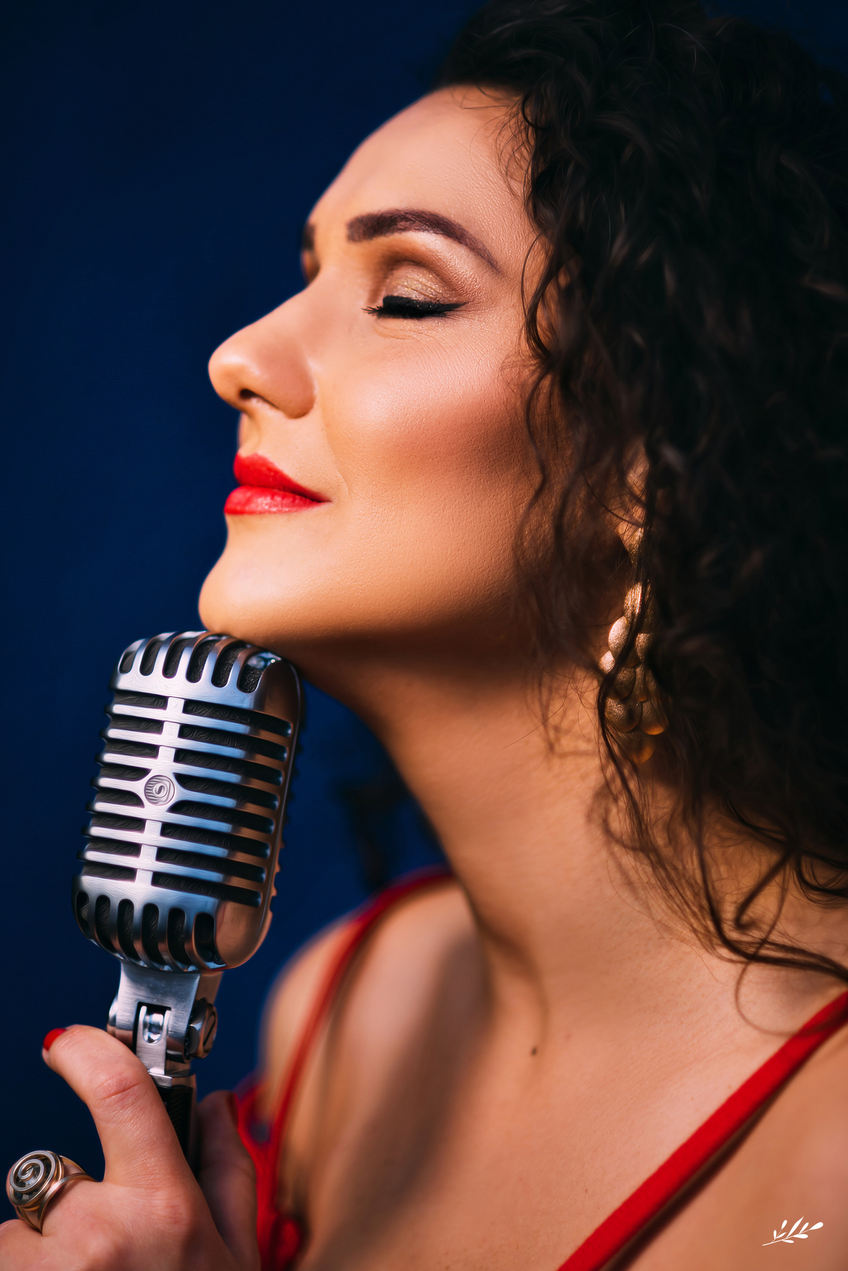 ensaio pessoal; ensaio profissional; ensaio feminino; ensaio cantora; ensaio externo; ensaio serra gaúcha; ensaio gramado rs; Roberta Somavilla.