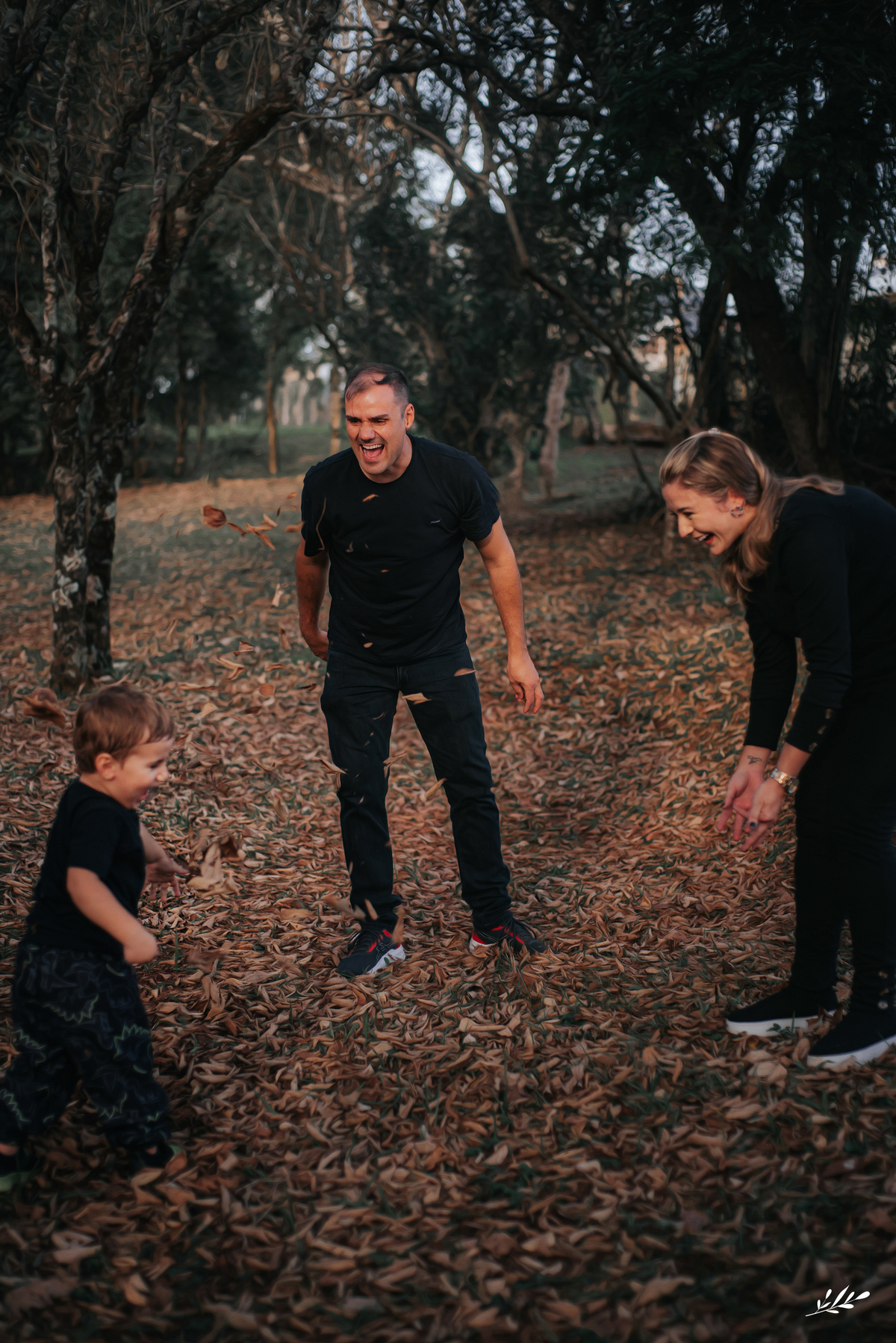 ensaio infanil externo; ensaio menino 3 anos; ensaio família externo; parcão Dois Irmãos RS.