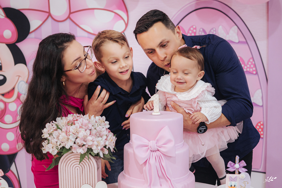 aniversário primeiro aninho; 1 aninho menina; tema festa minnie; giz de cera festa novo hamburgo.