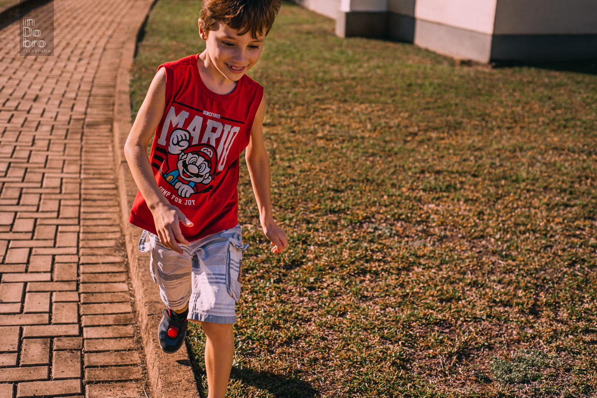 ensaio infantil; ensaio criança; sete anos; ensaio sete anos; aniversário sete anos; ensaio ar livre; em casa; retrato infantil