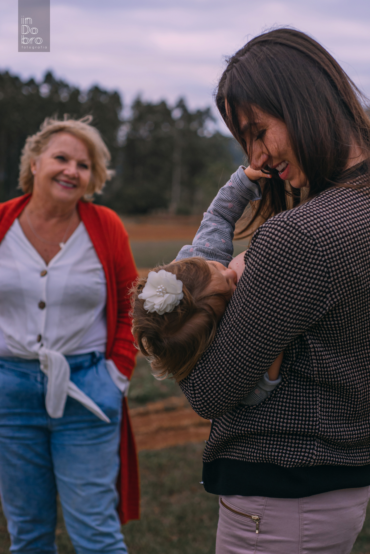 ensaio mãe; dia das mães; ensaio feminino; ensaio familia; ensaio em rolante; ensaio interior de rolante; ensaio filhos; mãe de menina; mãe de menino.