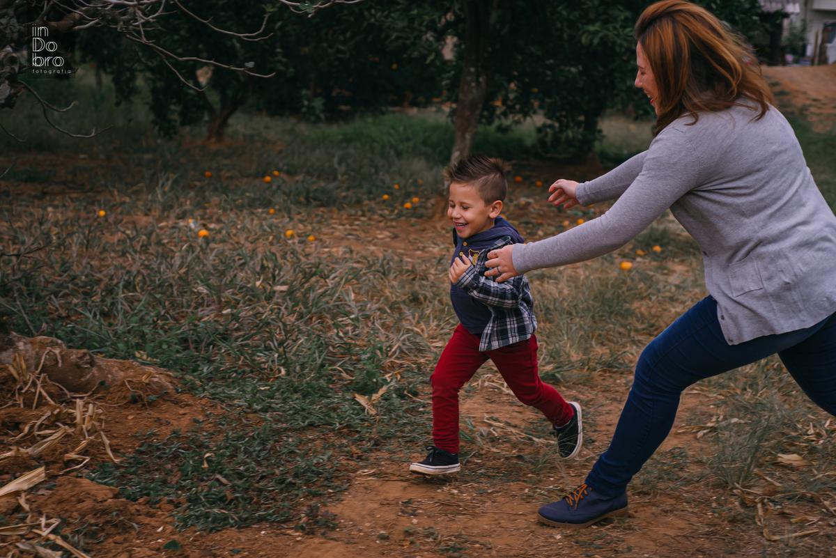 ensaio mãe; dia das mães; ensaio feminino; ensaio familia; ensaio em rolante; ensaio interior de rolante; ensaio filhos; mãe de menina; mãe de menino.