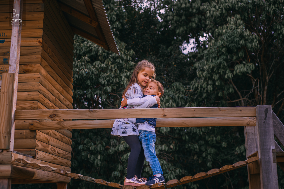ensaio mãe; dia das mães; ensaio feminino; ensaio familia; ensaio em rolante; ensaio interior de rolante; ensaio filhos; mãe de menina; mãe de menino.