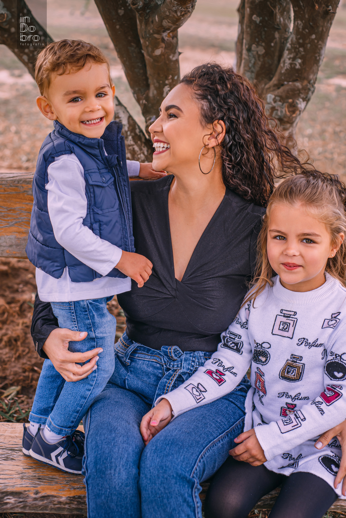 ensaio mãe; dia das mães; ensaio feminino; ensaio familia; ensaio em rolante; ensaio interior de rolante; ensaio filhos; mãe de menina; mãe de menino.
