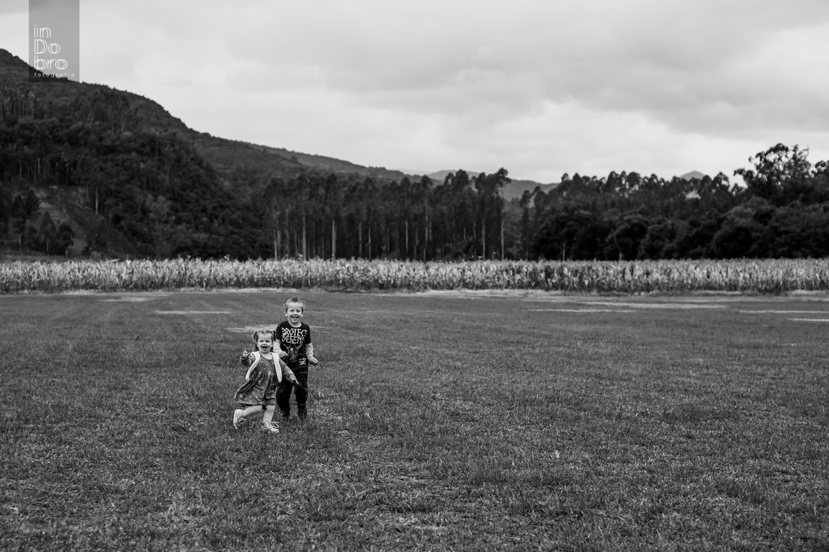 ensaio de família, ensaio interior, ensaio alto rolante, ensaio no sítio, fotos de família, família wasem, família petry.