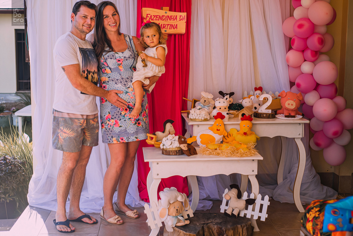 aniversário infantil; aniversário de menina; aniversário de 2 aninhos; dois aninhos; tema fazendinha; aniversário na piscina.