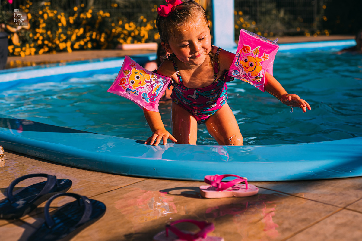 aniversário infantil; aniversário de menina; aniversário de 2 aninhos; dois aninhos; tema fazendinha; aniversário na piscina.