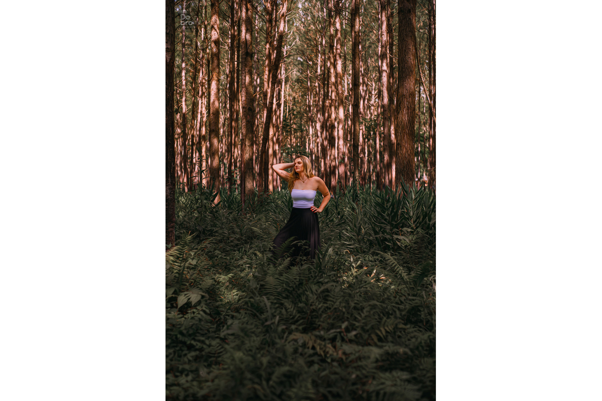 ensaio femino; ensaio de mulher; ensaio externo; ensaio na natureza; ensaio em Rolante RS; cachoeira Rolante RS; Fazenda Wolff.