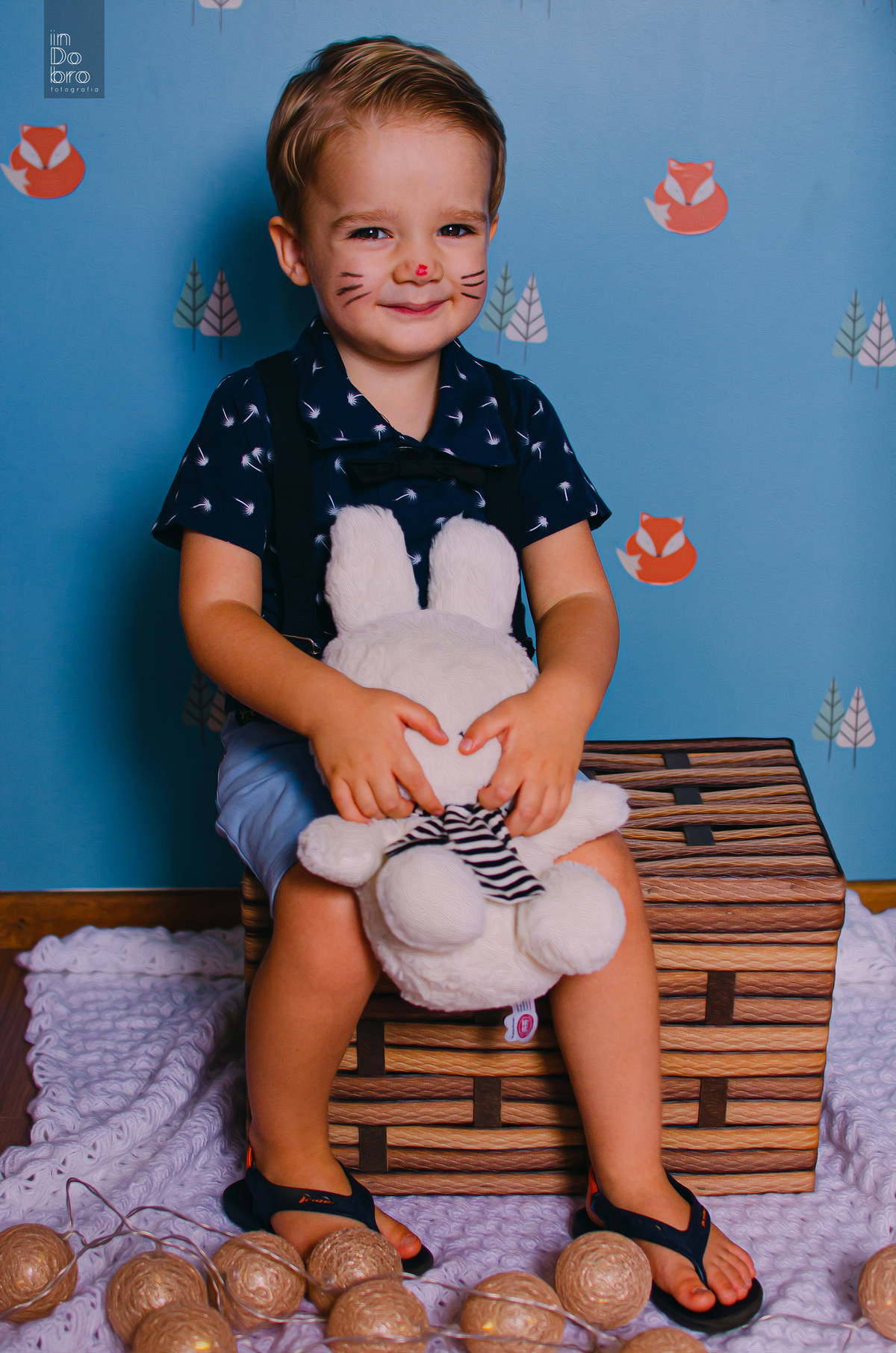 Ensaio de Páscoa; ensaio infantil; ensaio em casa; ensaio em Dois Irmãos; ensaio coelho; coelho da Páscoa; ensaio menino.