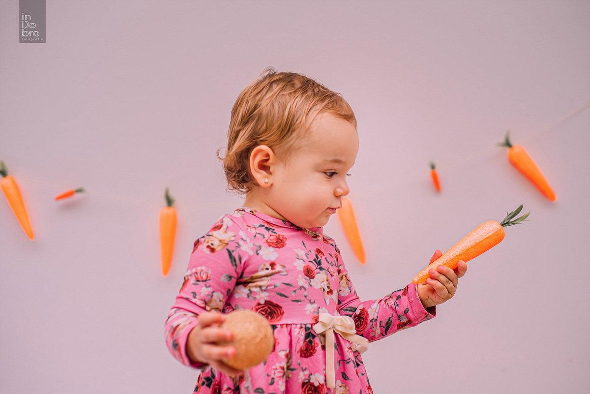 Ensaio de Páscoa; ensaio páscoa; ensaio infantil; ensaio família; ensaio em casa; ensaio em Rolante - RS.