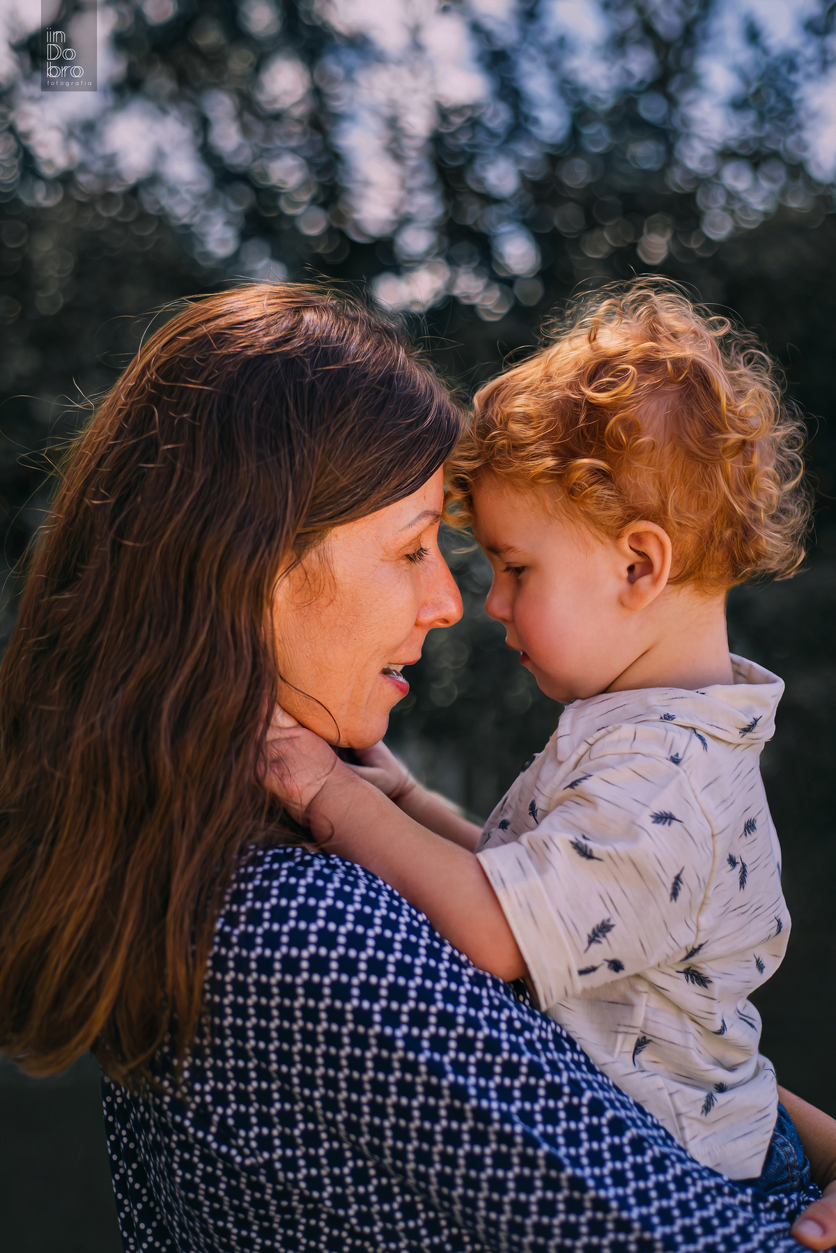 ensaio infantil; ensaio em casa; ensaio de dois anos; ensaio de Páscoa; ensaio em Rolante - RS; mãe e filho.