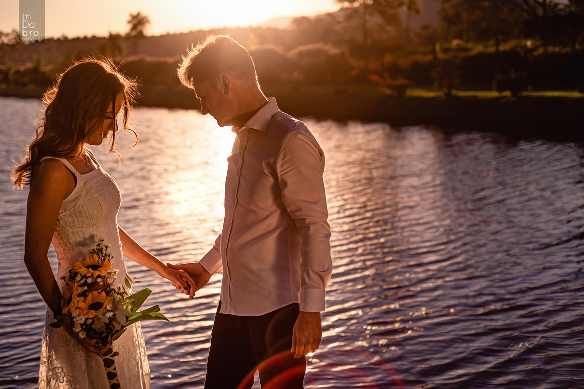 casamento; casamento civil; casamento ao ar livre; ensaio casal; ensaio pré casamento; sítio areia branca; parobé; rs.