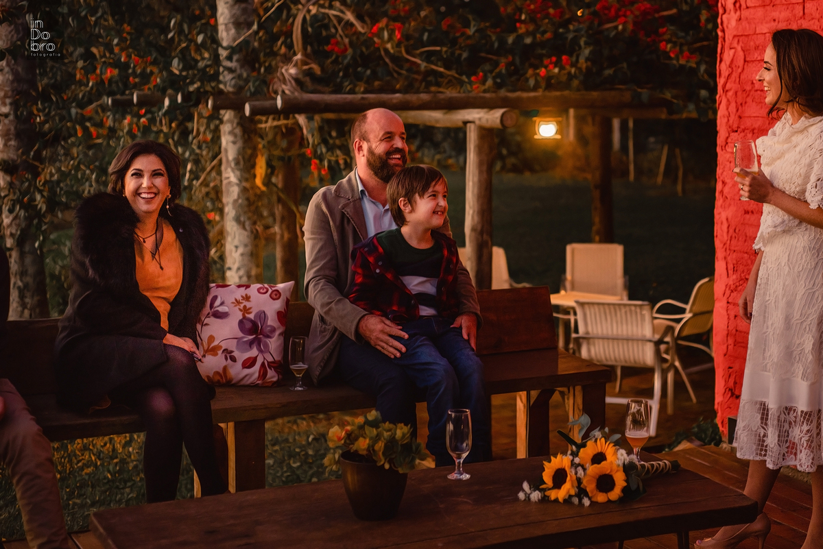 casamento; casamento civil; casamento ao ar livre; ensaio casal; ensaio pré casamento; sítio areia branca; parobé; rs.