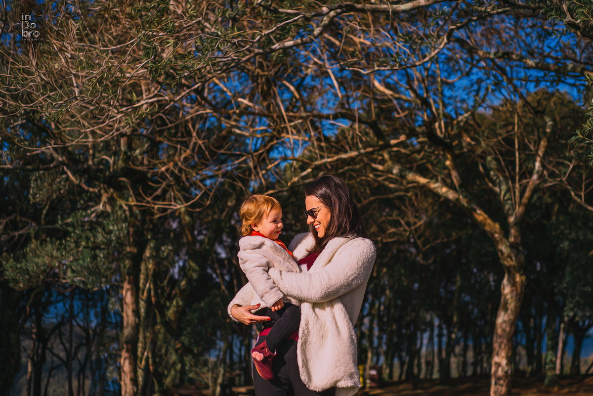 ensaio infantil; acompanhamento mensal; morro grande; rolante; rs; ensaio família; ensaio externo; ensaio natureza.