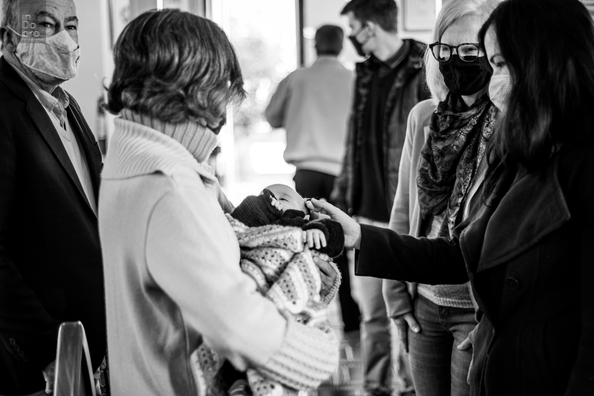 batizado; 2 meses; liam; acompanhamento infantil; acompanhamento mensal; ensaio de família; ensaio infantil; ensaio bebê; dois irmãos; rs.