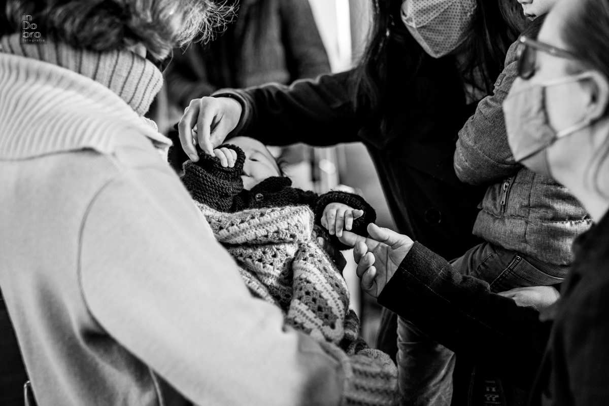 batizado; 2 meses; liam; acompanhamento infantil; acompanhamento mensal; ensaio de família; ensaio infantil; ensaio bebê; dois irmãos; rs.