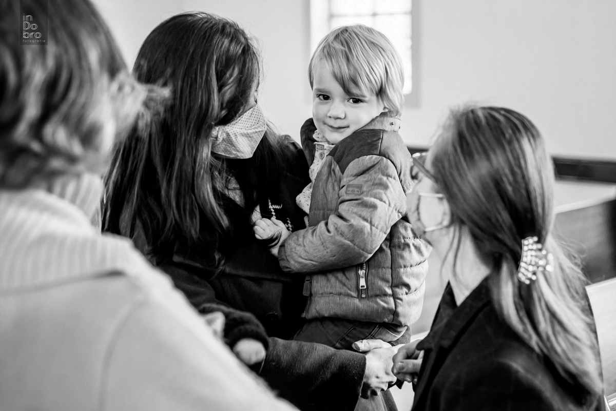 batizado; 2 meses; liam; acompanhamento infantil; acompanhamento mensal; ensaio de família; ensaio infantil; ensaio bebê; dois irmãos; rs.