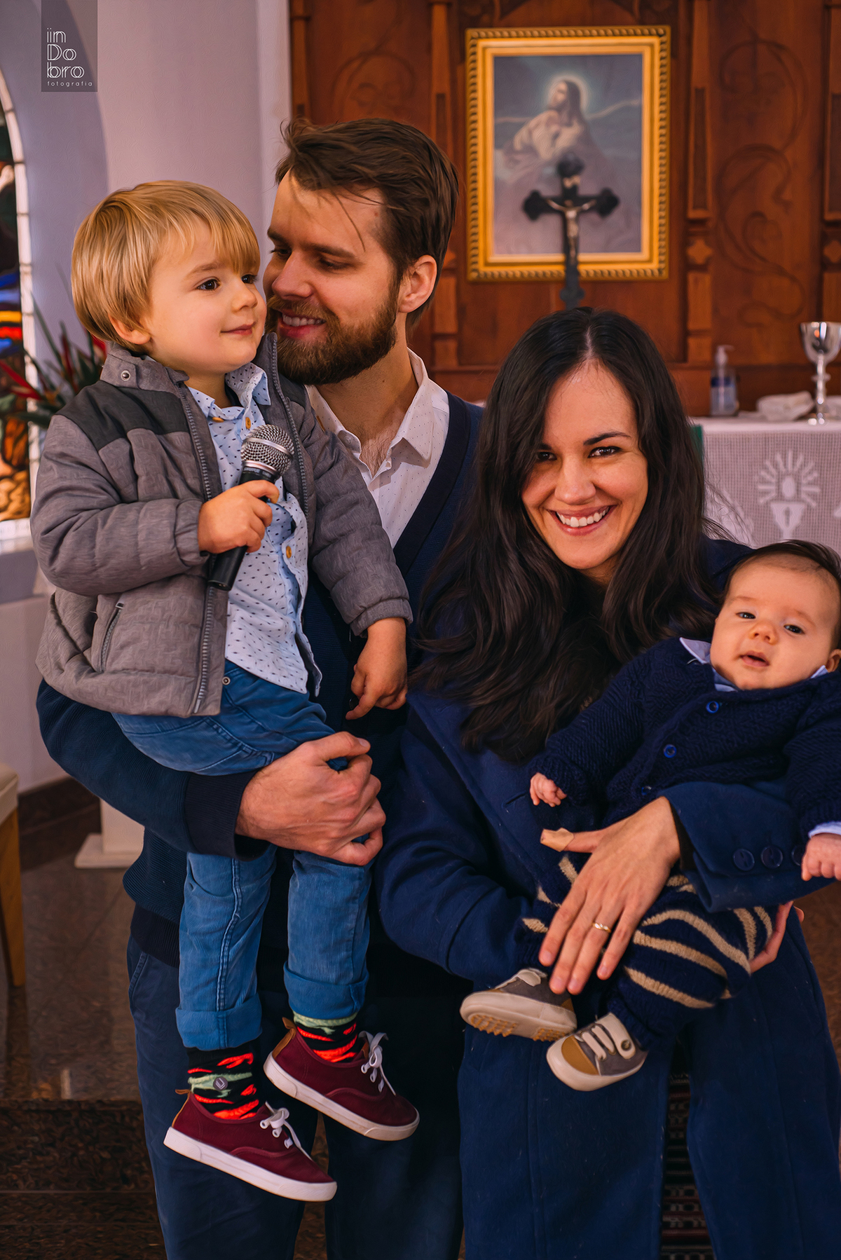 batizado; 2 meses; liam; acompanhamento infantil; acompanhamento mensal; ensaio de família; ensaio infantil; ensaio bebê; dois irmãos; rs.