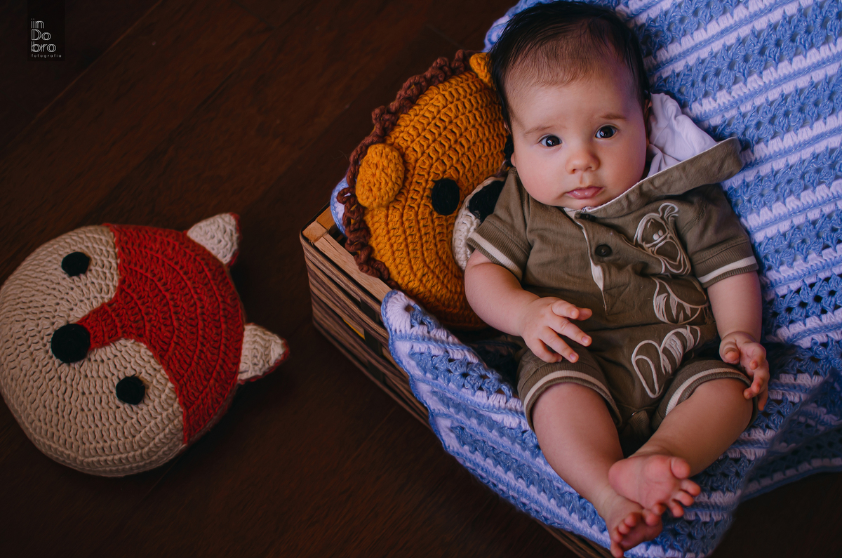 liam; 2 meses; ensaio bebê; ensaio infantil; acompanhamento mensal; acompanhamento infantil; ensaio em casa; dois irmãos; rs.