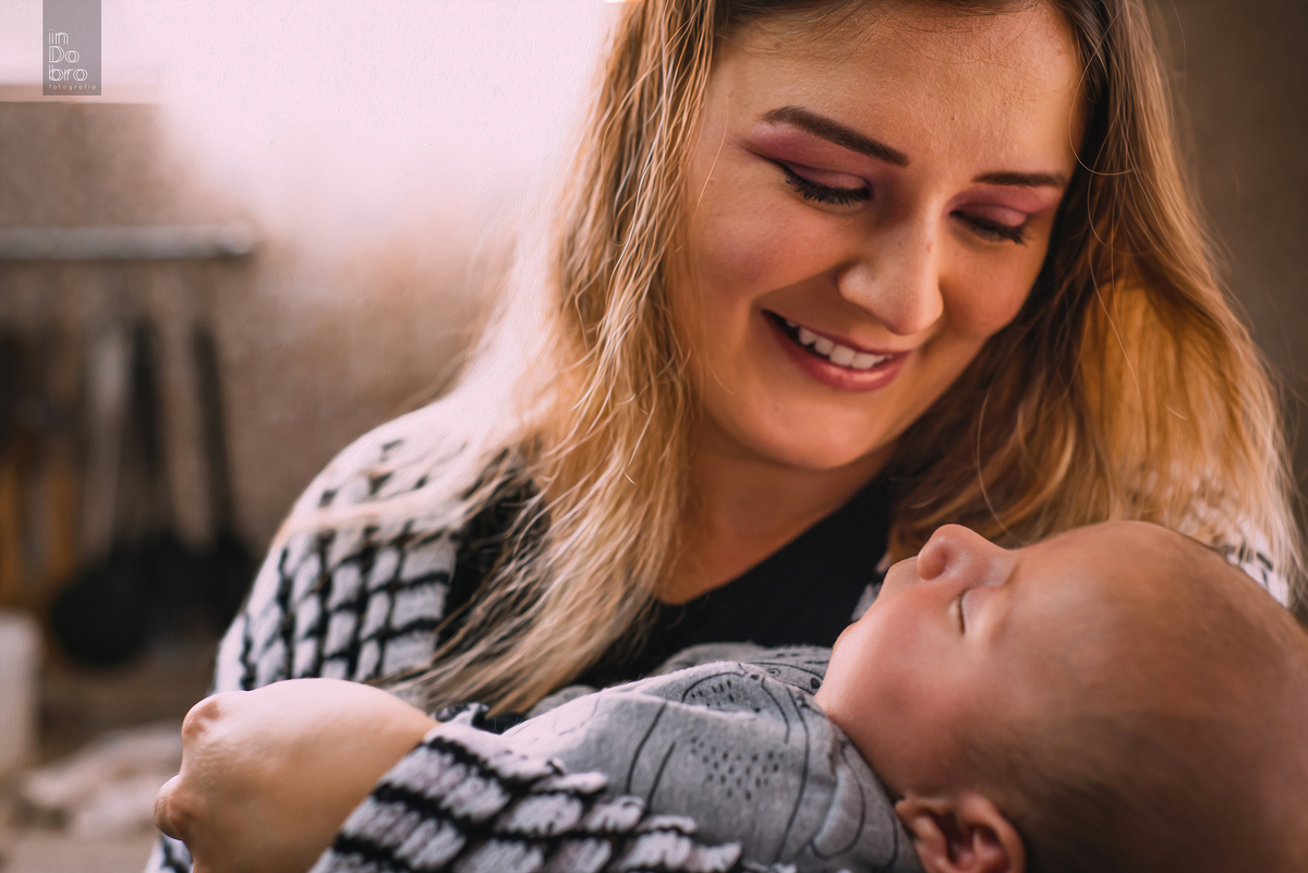 ensaio bebê; acompanhamento mensal; acompanhamento infantil; ensaio infantil; 2 meses; ensaio em casa; nova santa rita; rs; ensaio família.