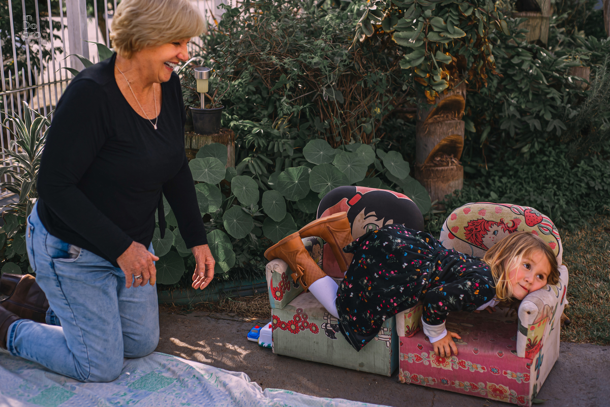 ensaio infantil. ensaio família; ensaio em casa; acompanhamento infantil; sapiranga;rs.