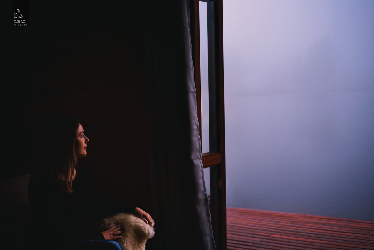 ensaio pessoal; ensaio feminino; ensaio mulher; ensaio em Gramado; rs; vila gramado; ensaio cabana; ensaio externo; ensaio ar livre.