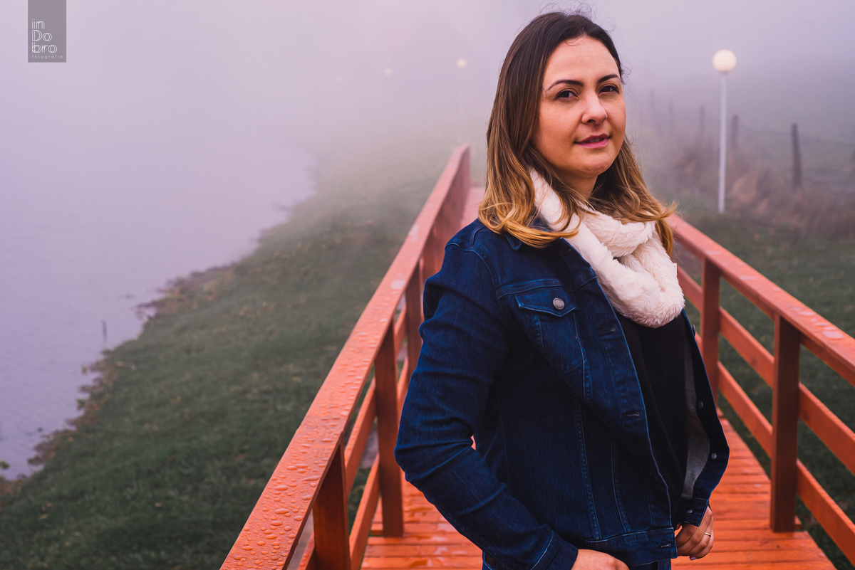 ensaio pessoal; ensaio feminino; ensaio mulher; ensaio em Gramado; rs; vila gramado; ensaio cabana; ensaio externo; ensaio ar livre.
