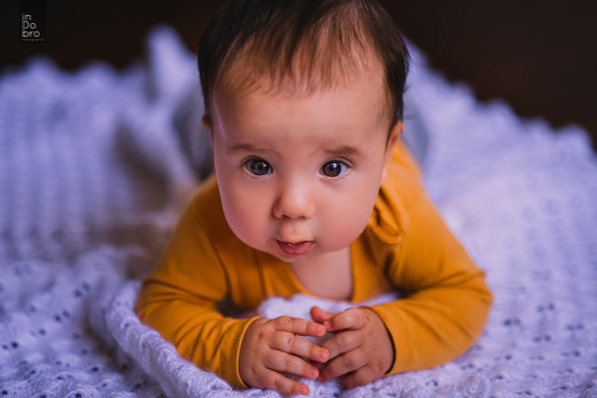 ensaio infantil; ensaio bebê; acompanhamento bebê; acompanhamento mensal; liam; 4 meses; ensaio em casa; ensaio em dois irmãos; rs.