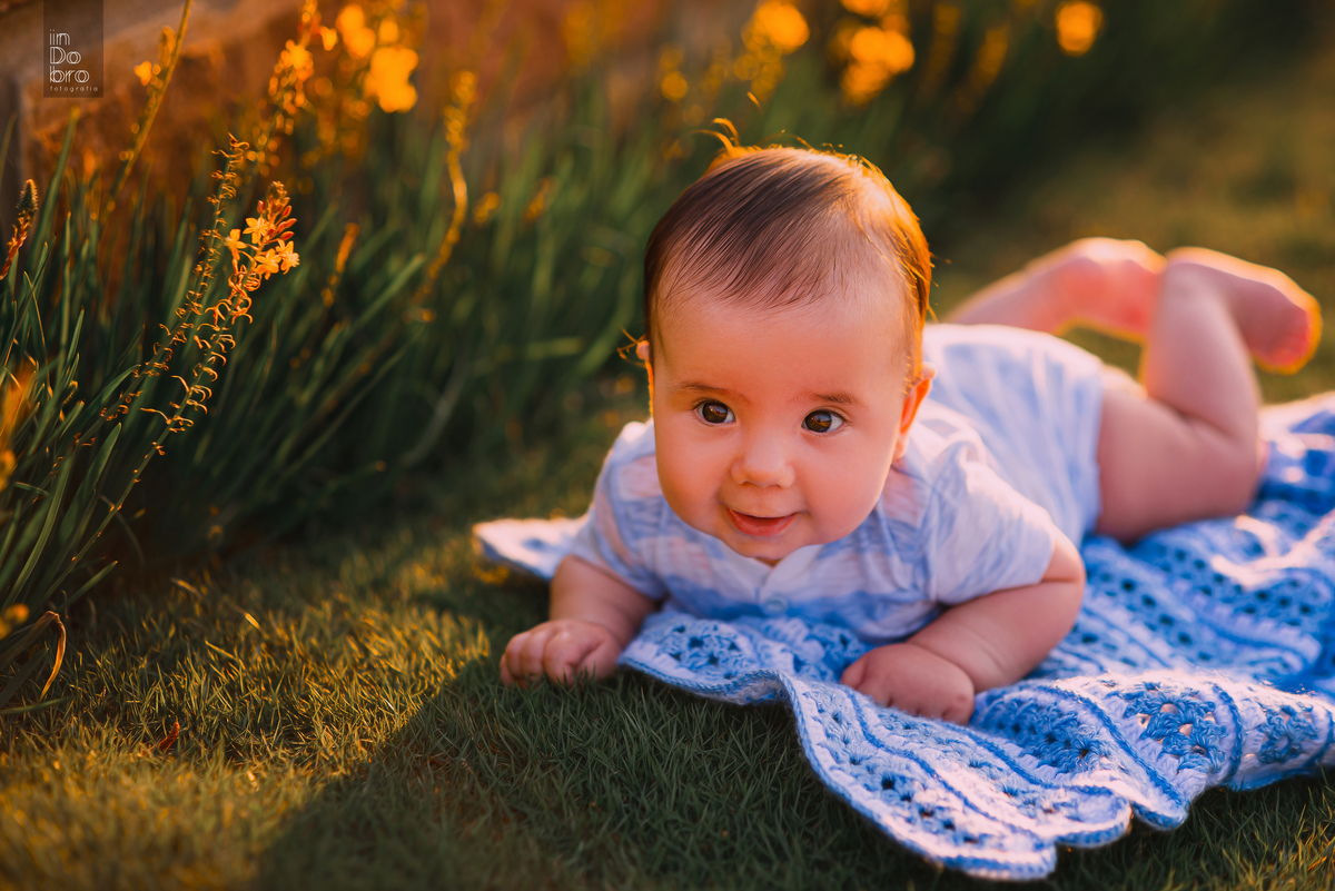 ensaio infantil; ensaio bebê; acompanhamento bebê; acompanhamento mensal; liam; 4 meses; ensaio em casa; ensaio em dois irmãos; rs.
