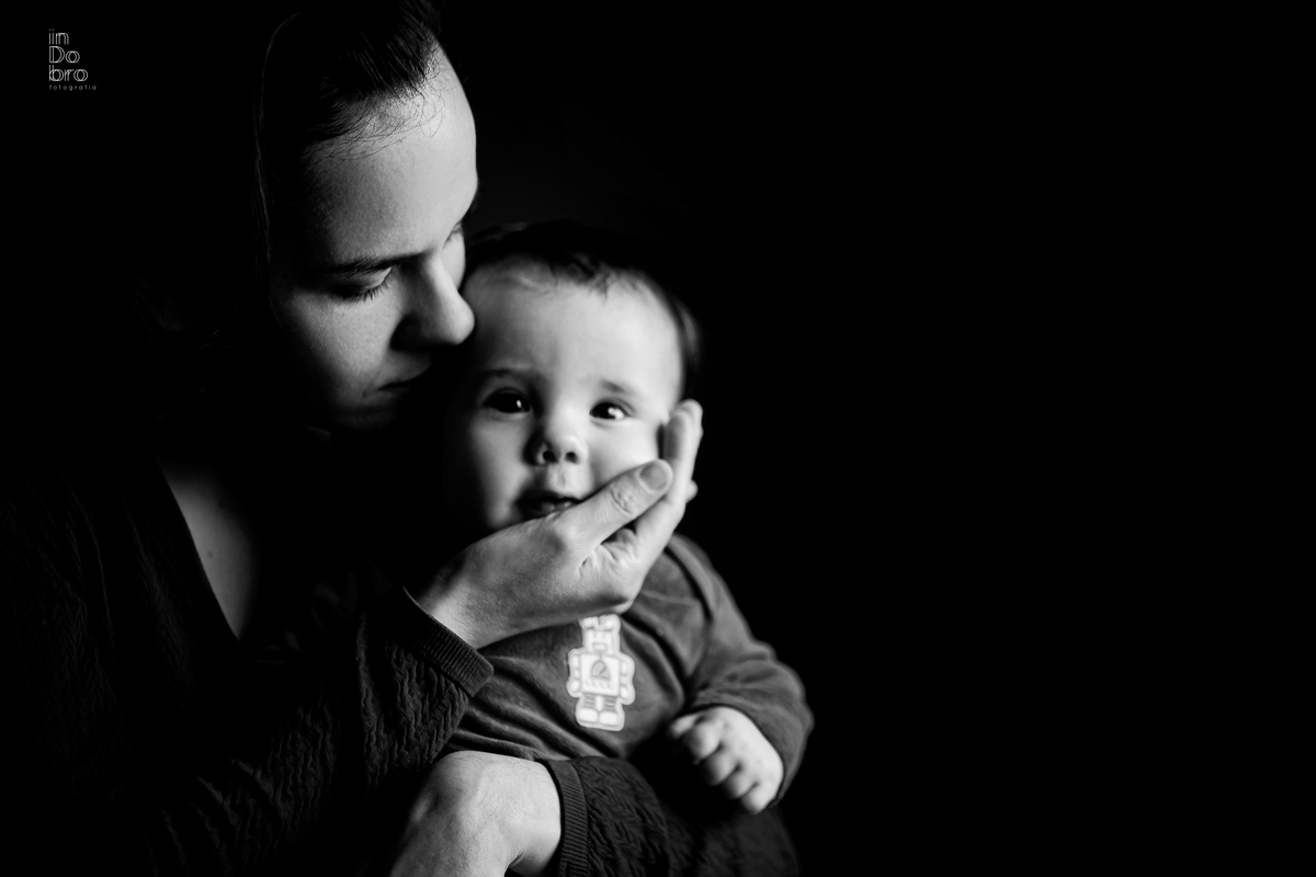 ensaio infantil; ensaio bebê; acompanhamento bebê; acompanhamento mensal; liam; 4 meses; ensaio em casa; ensaio em dois irmãos; rs.