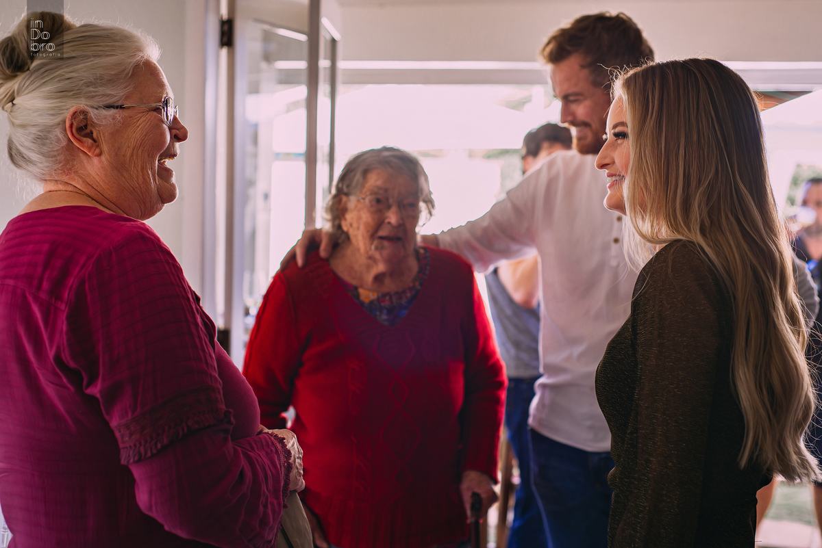 alice; 15 anos; ensaio 15 anos; aniversário 15 anos; ensaio em rolante; rs; ensaio pessoal; ensaio feminino; ensaio em casa.