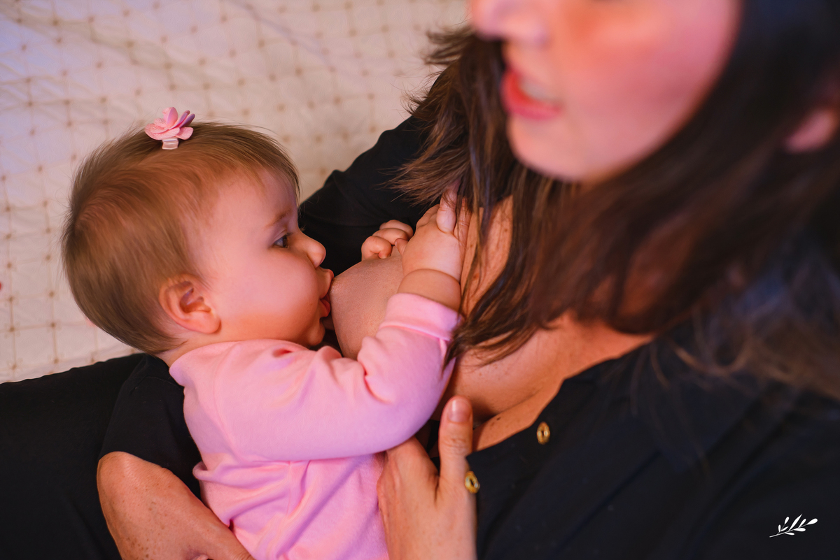 Ensaio infantil; ensaio em casa; ensaio bebê; acompanhamento mensal do bebê