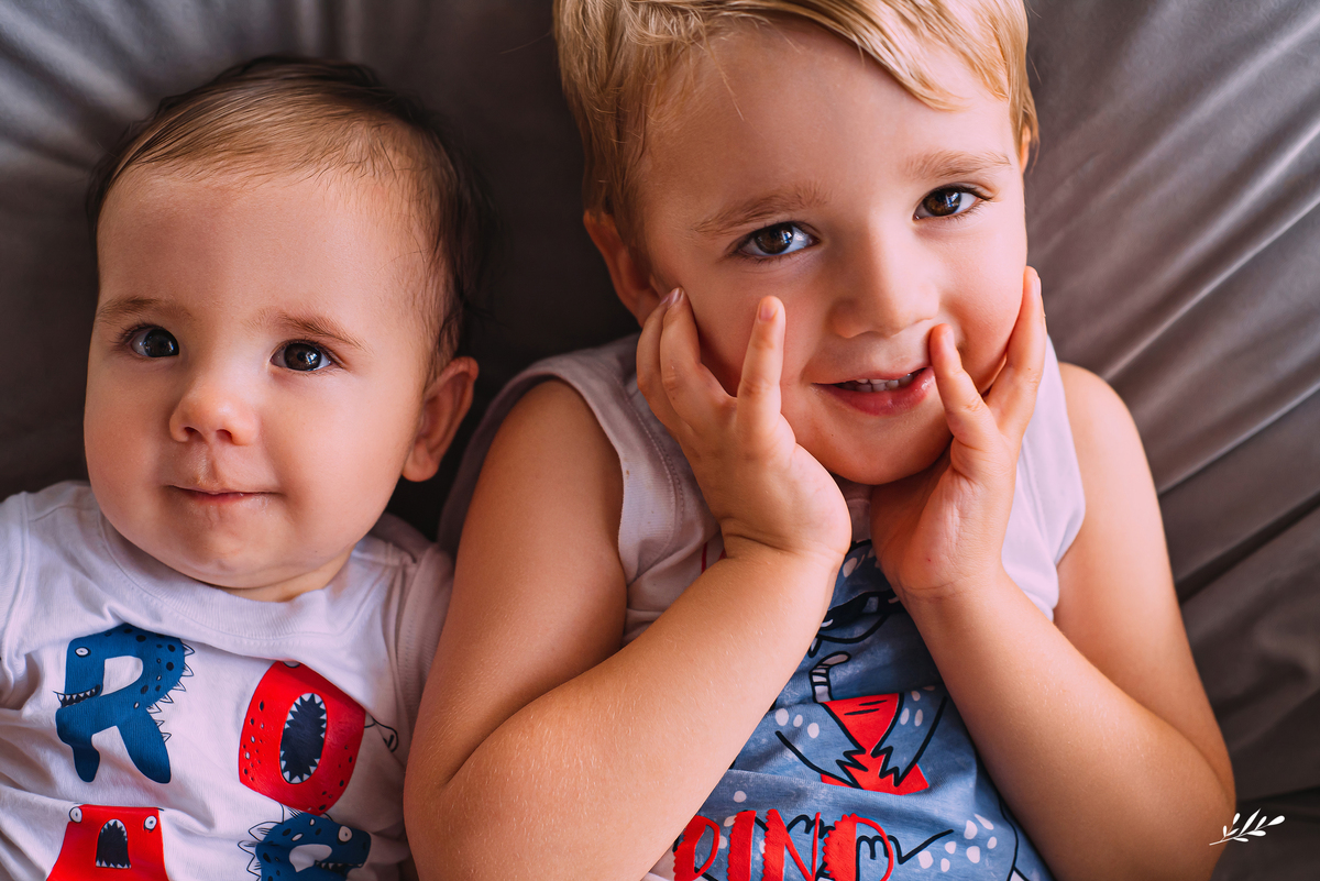 Ensaio infantil; ensaio em casa; ensaio bebê; acompanhamento mensal do bebê