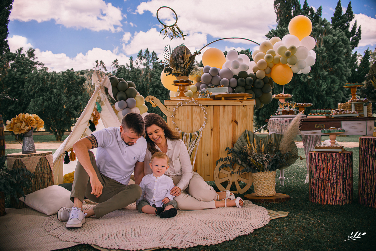 pedro; 1 aninho; aniversário infantil; aniversário de um ano; piccadilly; ensaio família; taquara; rs.