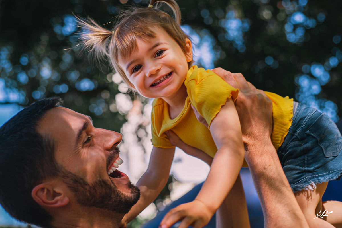 ensaio família; ensaio infantil; 1 ano; ensaio em rolante; pracinha; praça matriz de rolante.