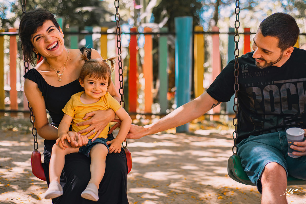 ensaio família; ensaio infantil; 1 ano; ensaio em rolante; pracinha; praça matriz de rolante.