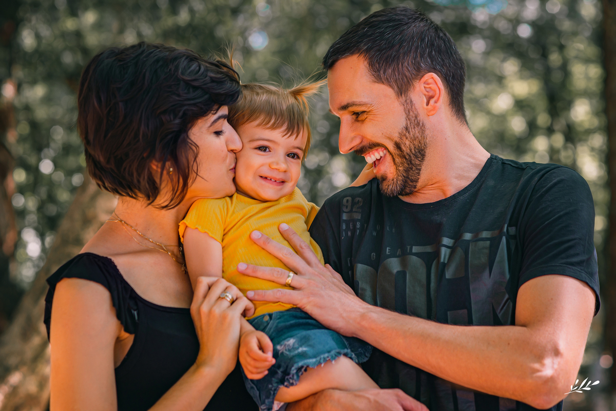 ensaio família; ensaio infantil; 1 ano; ensaio em rolante; pracinha; praça matriz de rolante.