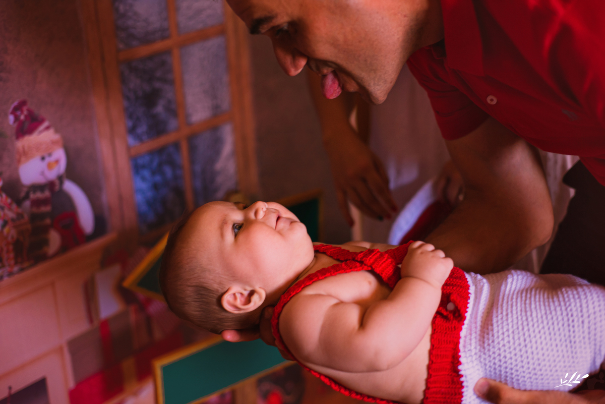 acompanhamento mensal; acompanhamento infantil; ensaio de natal; ensaio em casa; ensaio bebê; benício; 6 meses; seis meses; ensaio família; ensaio criança; ensaio em nova santa rita; rs.