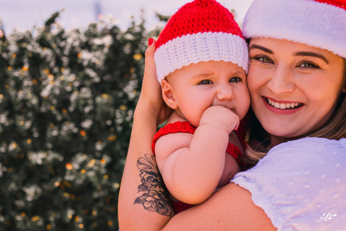 acompanhamento mensal; acompanhamento infantil; ensaio de natal; ensaio em casa; ensaio bebê; benício; 6 meses; seis meses; ensaio família; ensaio criança; ensaio em nova santa rita; rs.