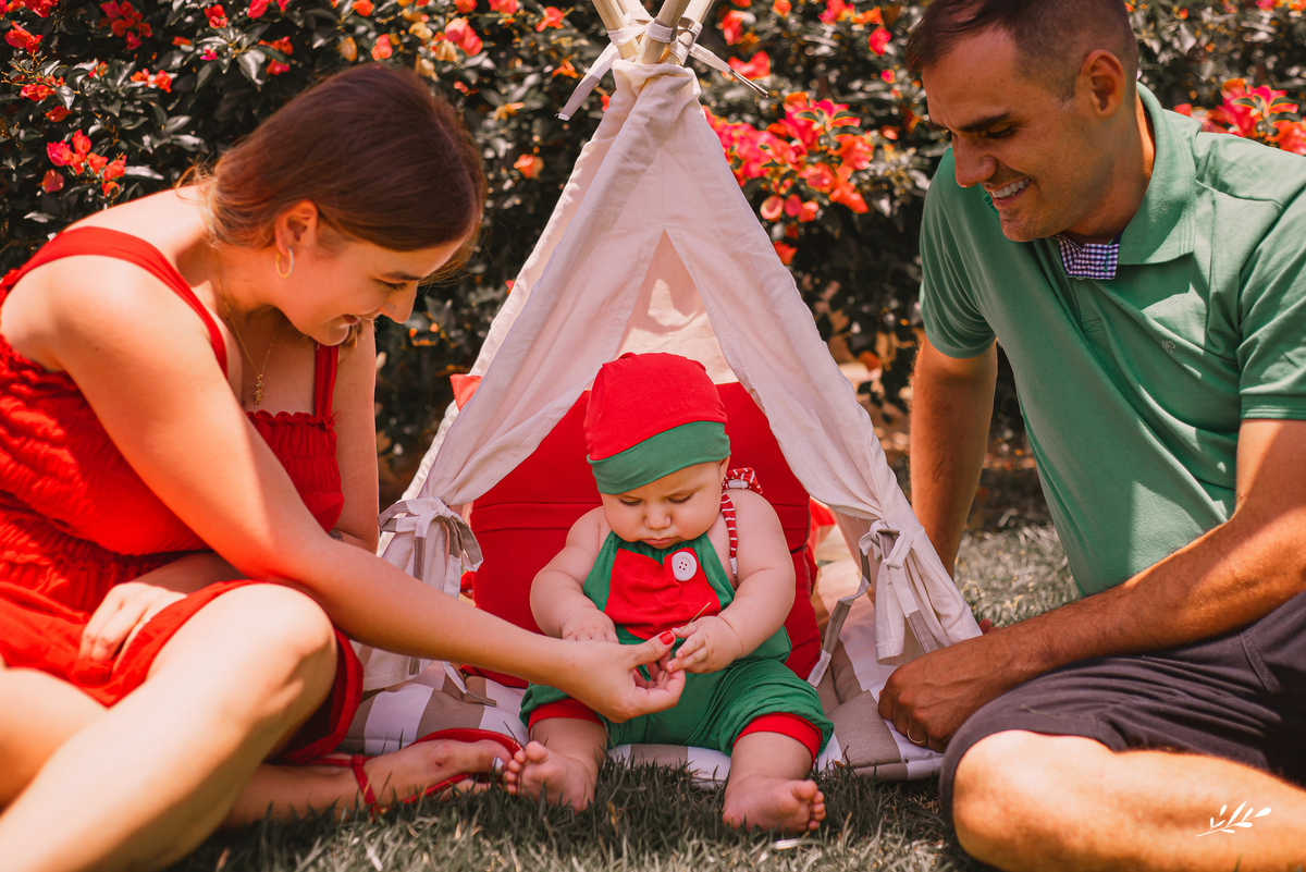 acompanhamento mensal; acompanhamento infantil; ensaio de natal; ensaio em casa; ensaio bebê; benício; 6 meses; seis meses; ensaio família; ensaio criança; ensaio em nova santa rita; rs.