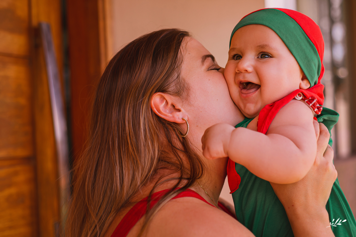 acompanhamento mensal; acompanhamento infantil; ensaio de natal; ensaio em casa; ensaio bebê; benício; 6 meses; seis meses; ensaio família; ensaio criança; ensaio em nova santa rita; rs.
